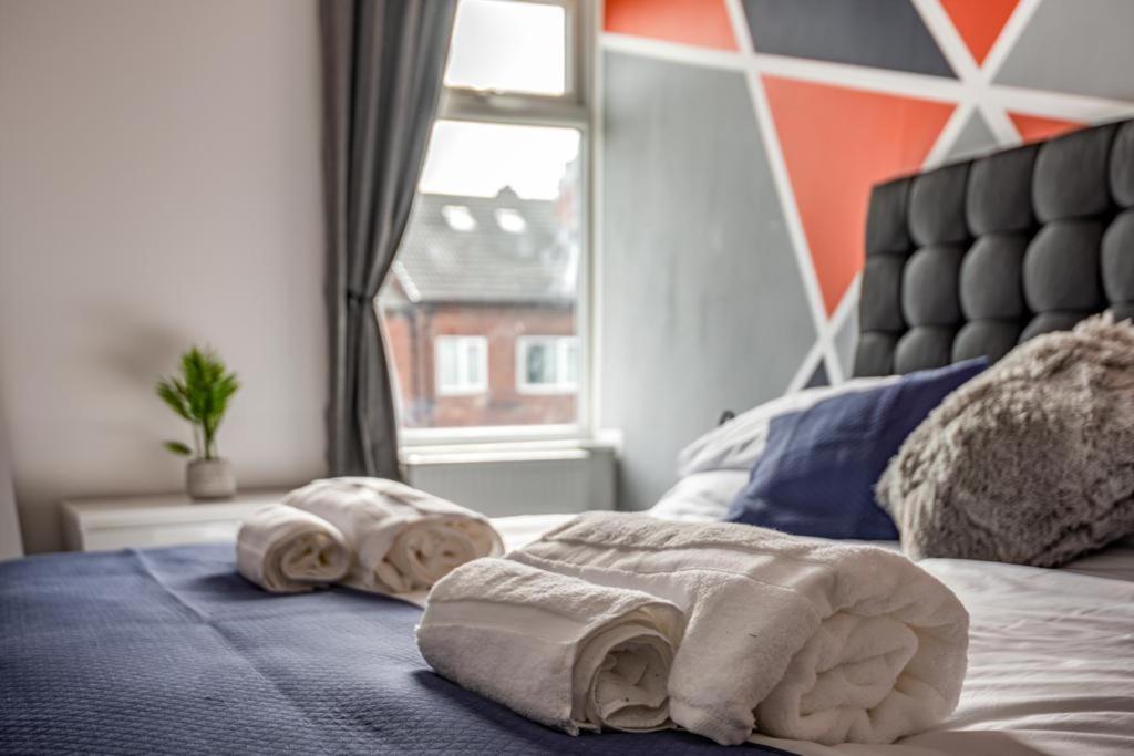 Hopetown Apartment-Modern 2 Bed With Free Parking Нормантон Экстерьер фото